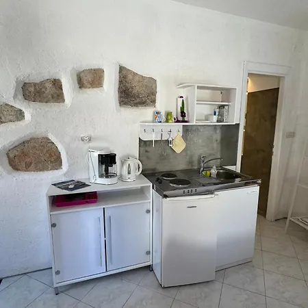 Mediterranes Ferienhaus M. Terrasse Veli Losinj Exterior photo