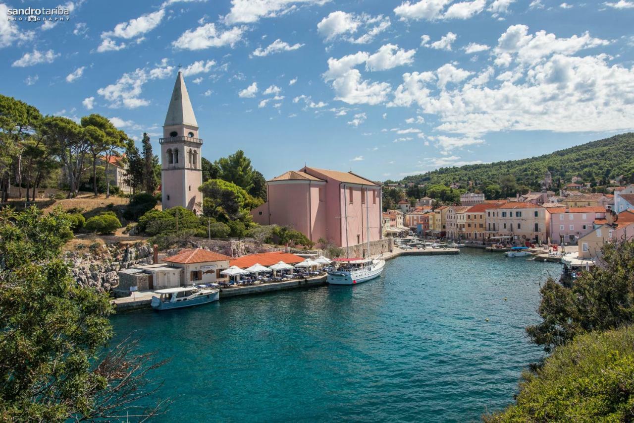 Apartment Mediterranes M. Terrasse Veli Losinj
